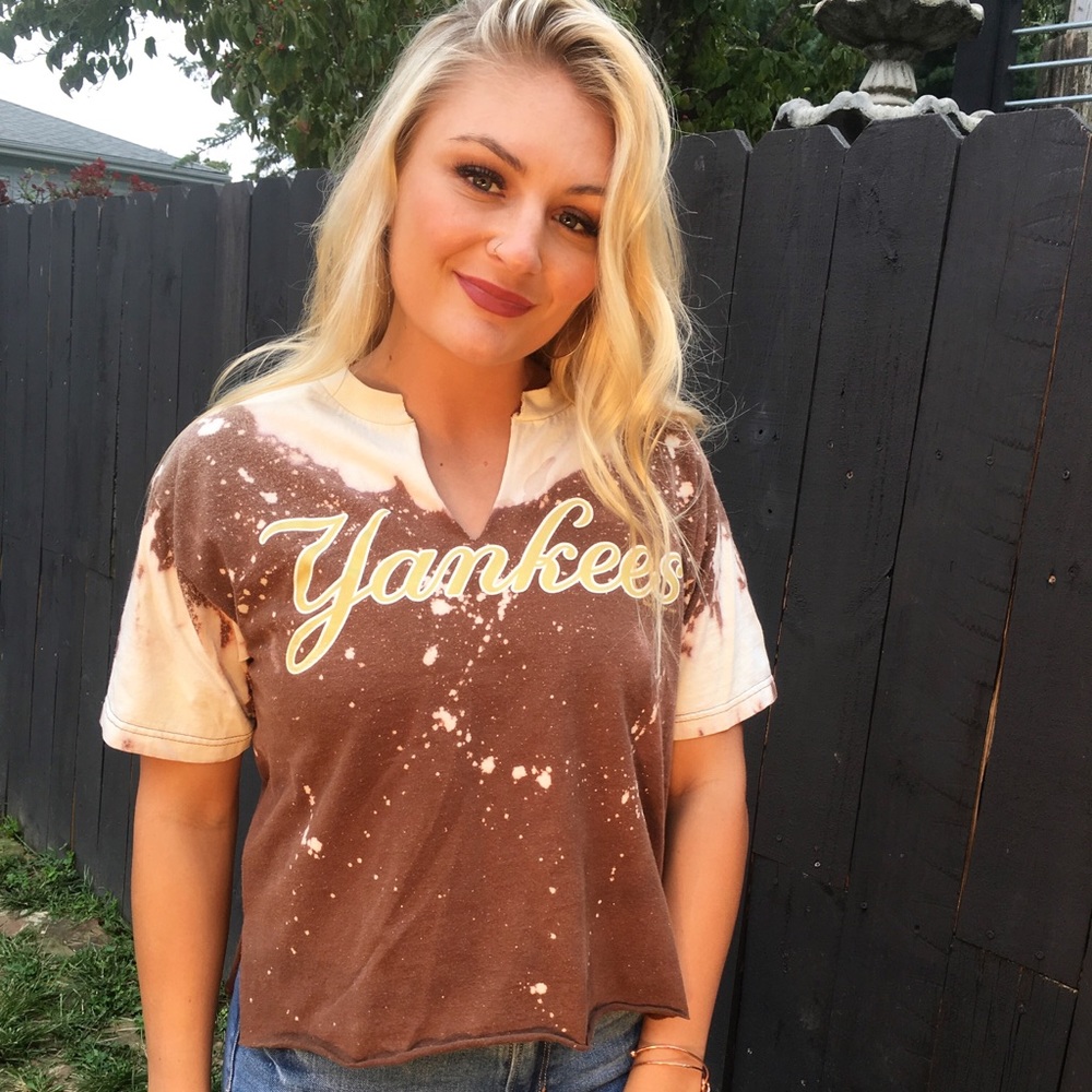 Yankees Tee